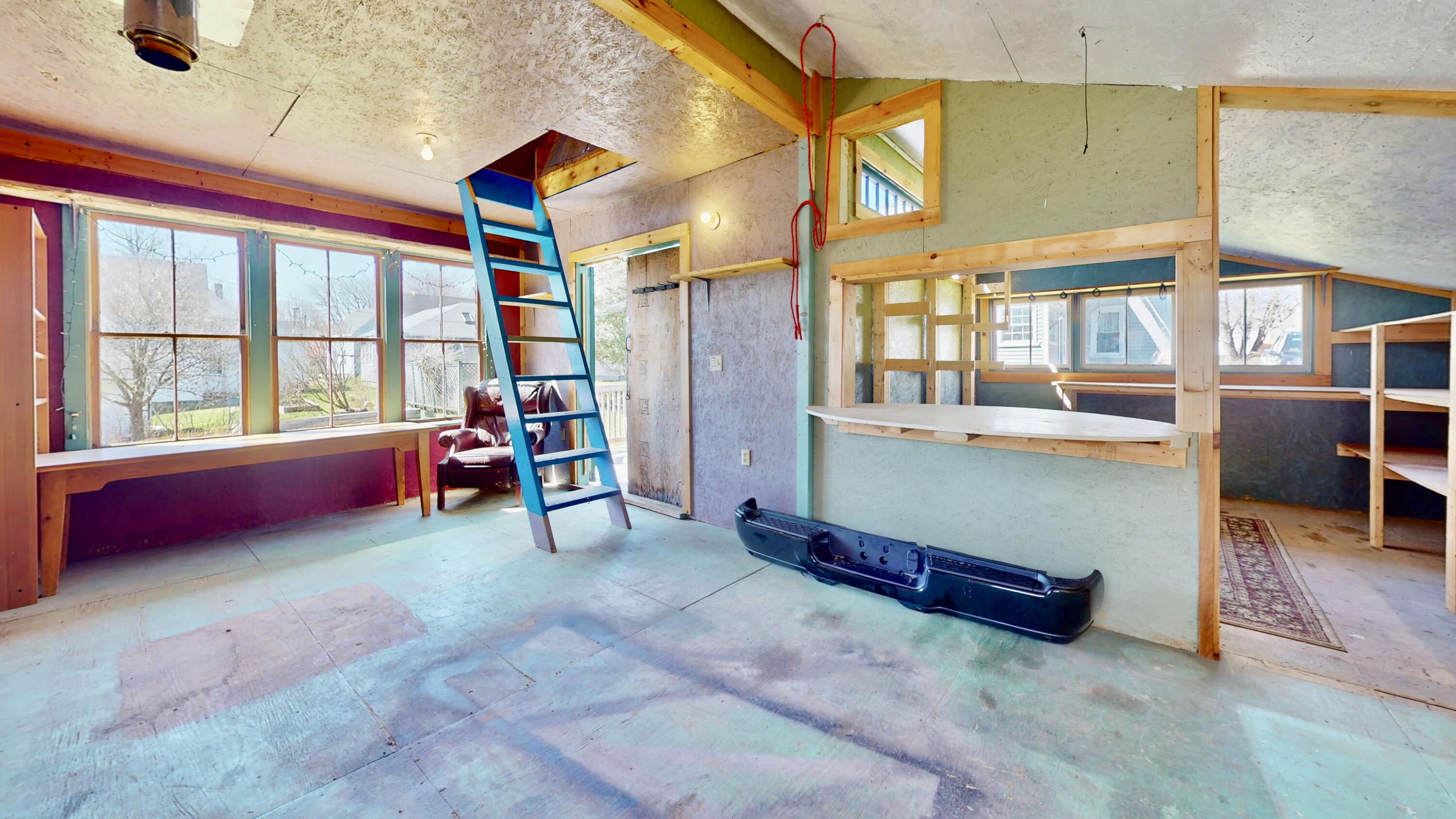 13 Pleasant Street Vinalhaven ME 04863