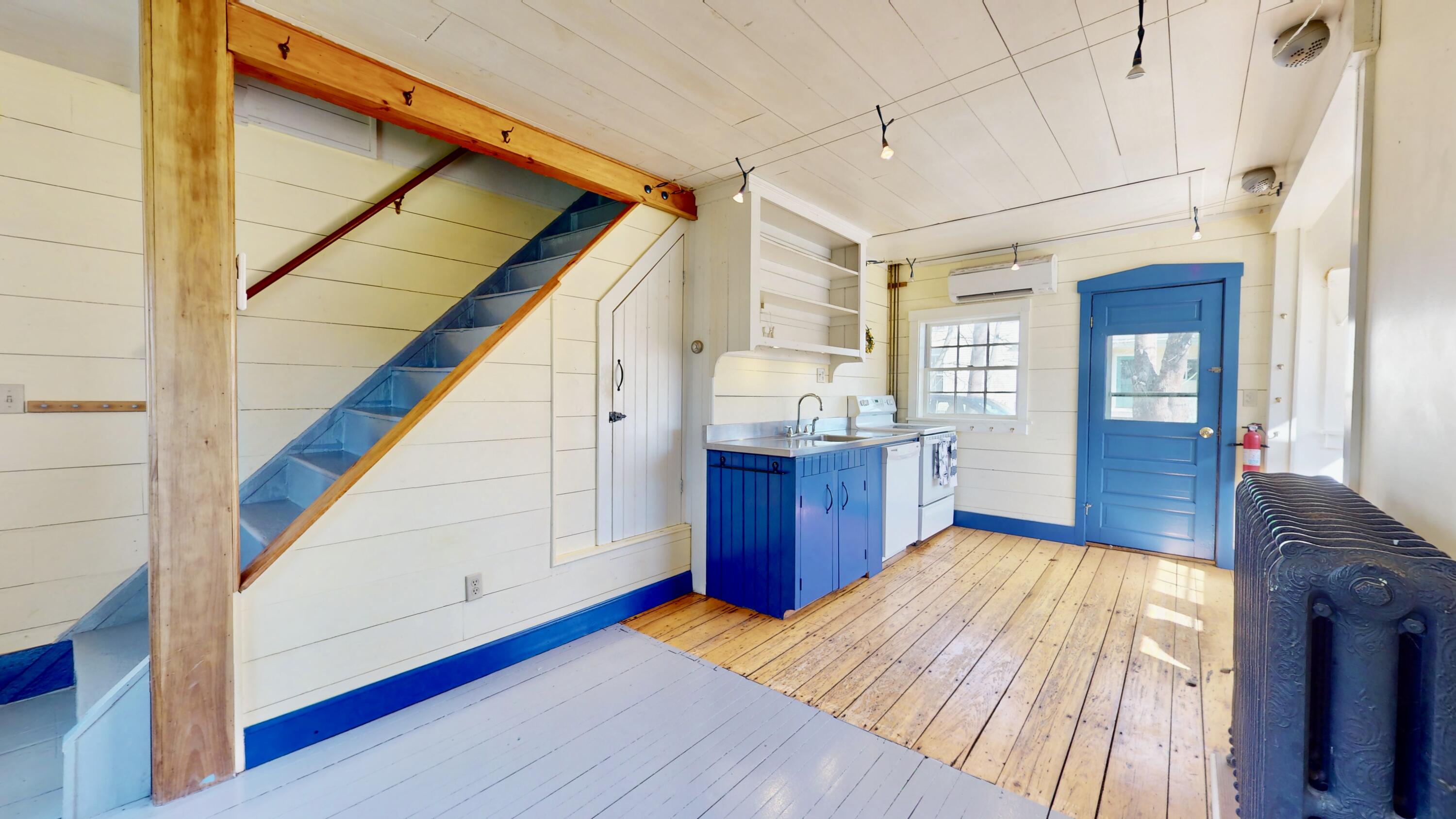 13 Pleasant Street Vinalhaven ME 04863