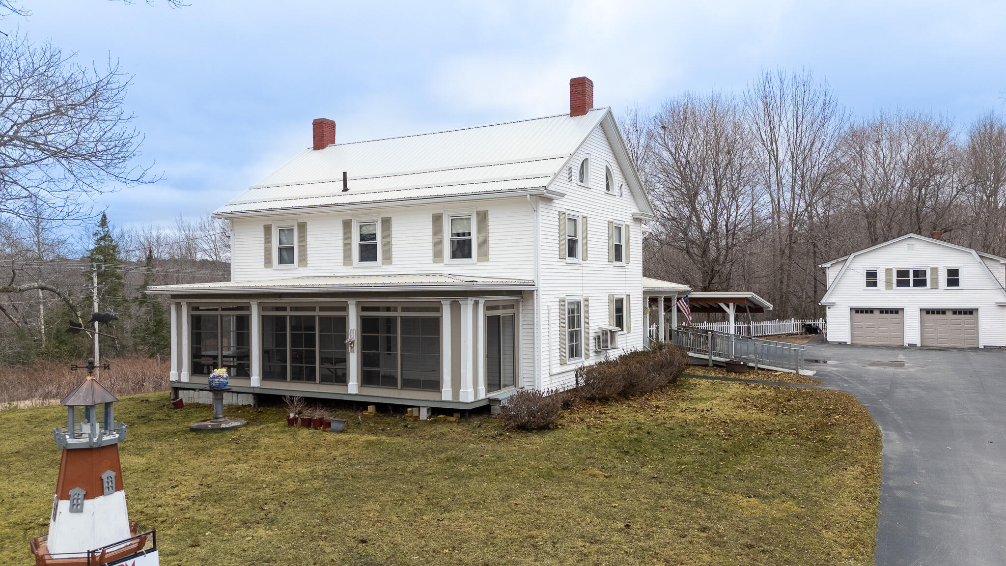 11 Alton Street Milo ME 04463