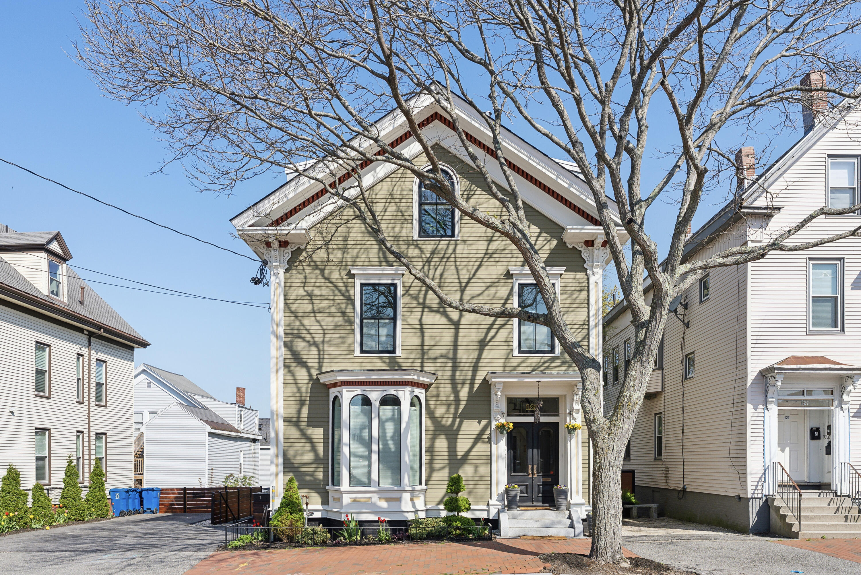 123 Cumberland Avenue Portland ME 04101