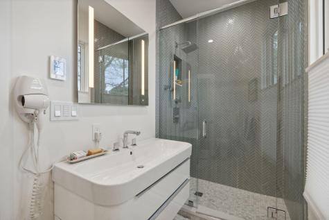 123 Cumberland Avenue Portland ME 04101