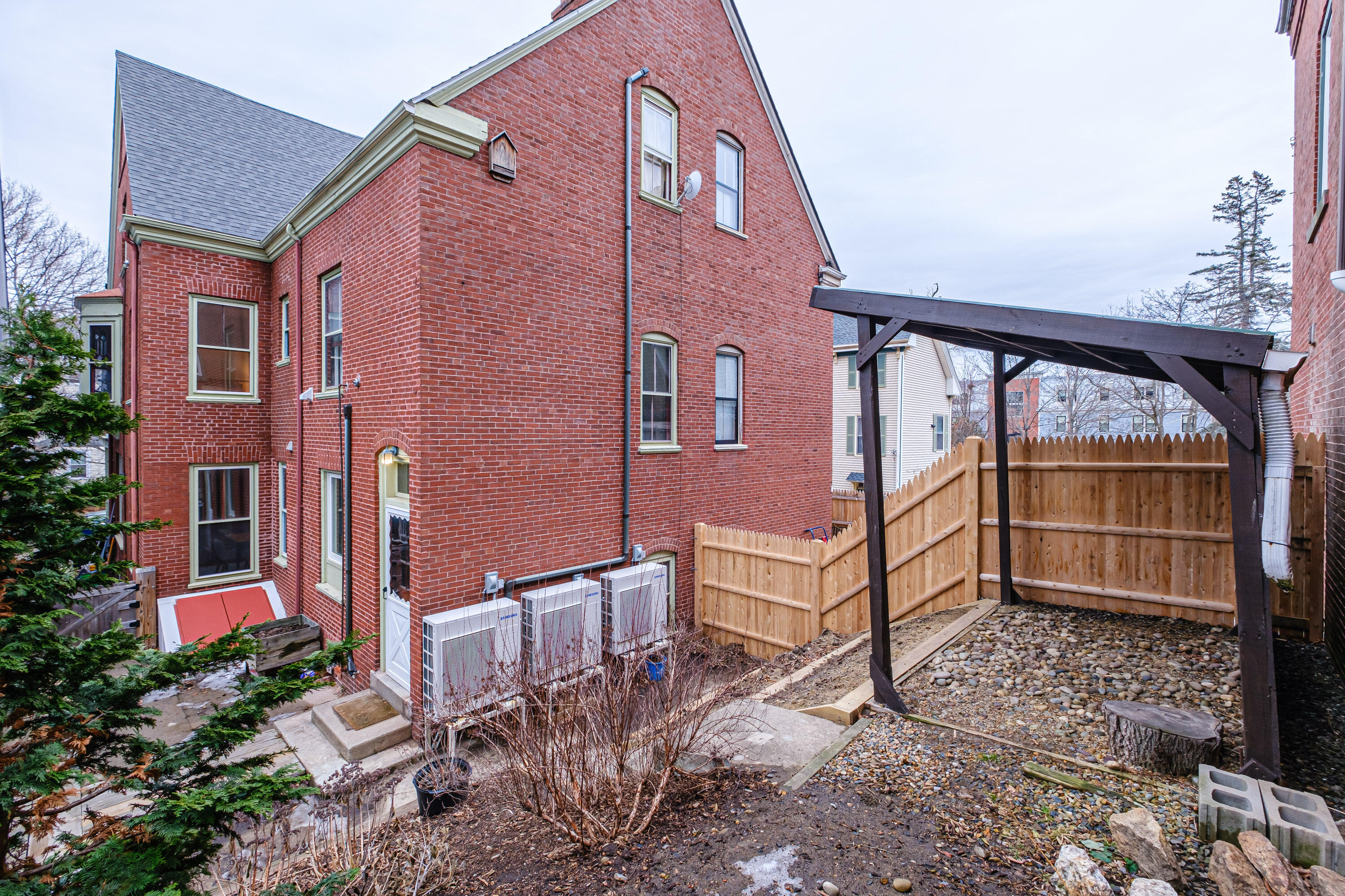 536 Cumberland Avenue Portland ME 04101