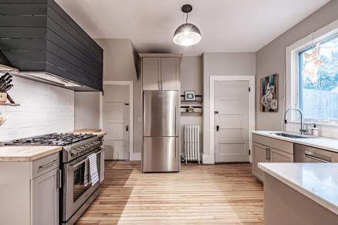 536 Cumberland Avenue Portland ME 04101