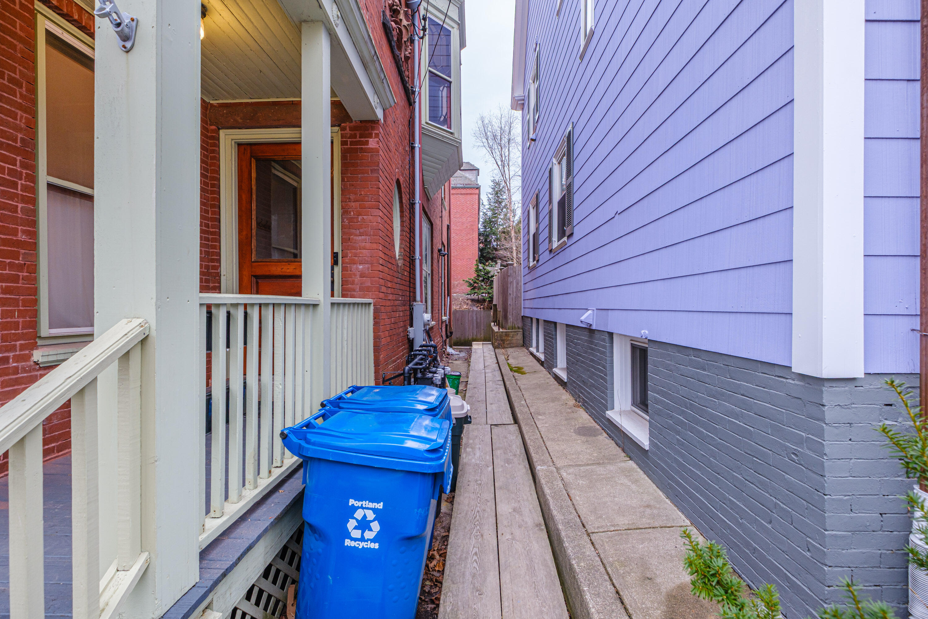 536 Cumberland Avenue Portland ME 04101