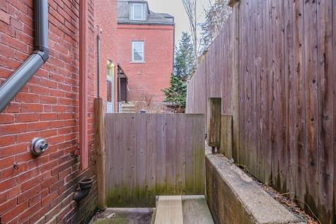 536 Cumberland Avenue Portland ME 04101