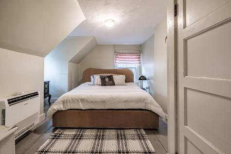 536 Cumberland Avenue Portland ME 04101