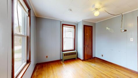 23 Eaton Street Lewiston ME 04240