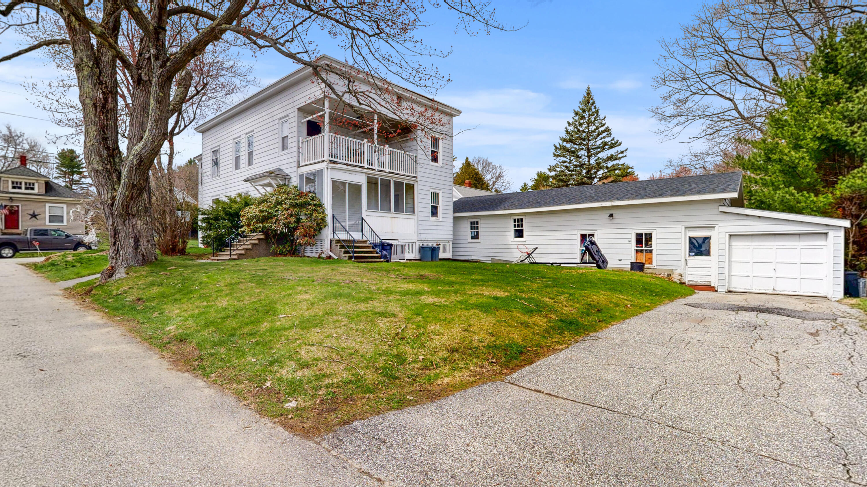 23 Eaton Street Lewiston ME 04240