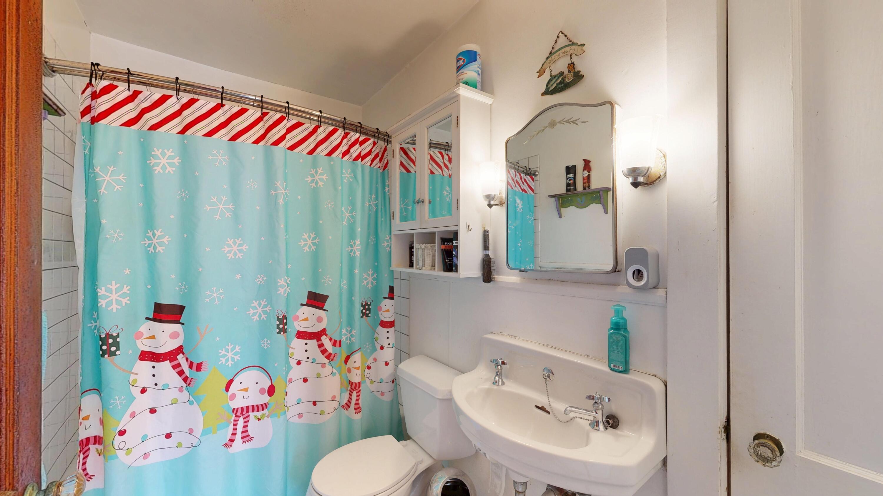 23 Eaton Street Lewiston ME 04240