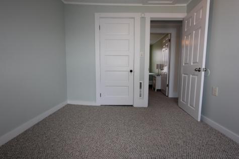 198 East Avenue Lewiston ME 04240