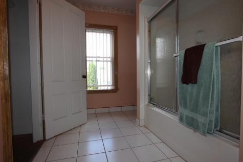 198 East Avenue Lewiston ME 04240