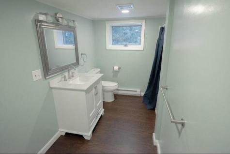 188 Middlesex Road Topsham ME 04086