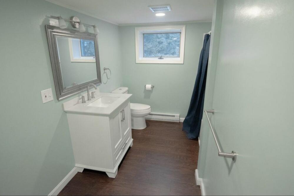 188 Middlesex Road Topsham ME 04086