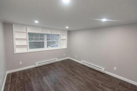 188 Middlesex Road Topsham ME 04086