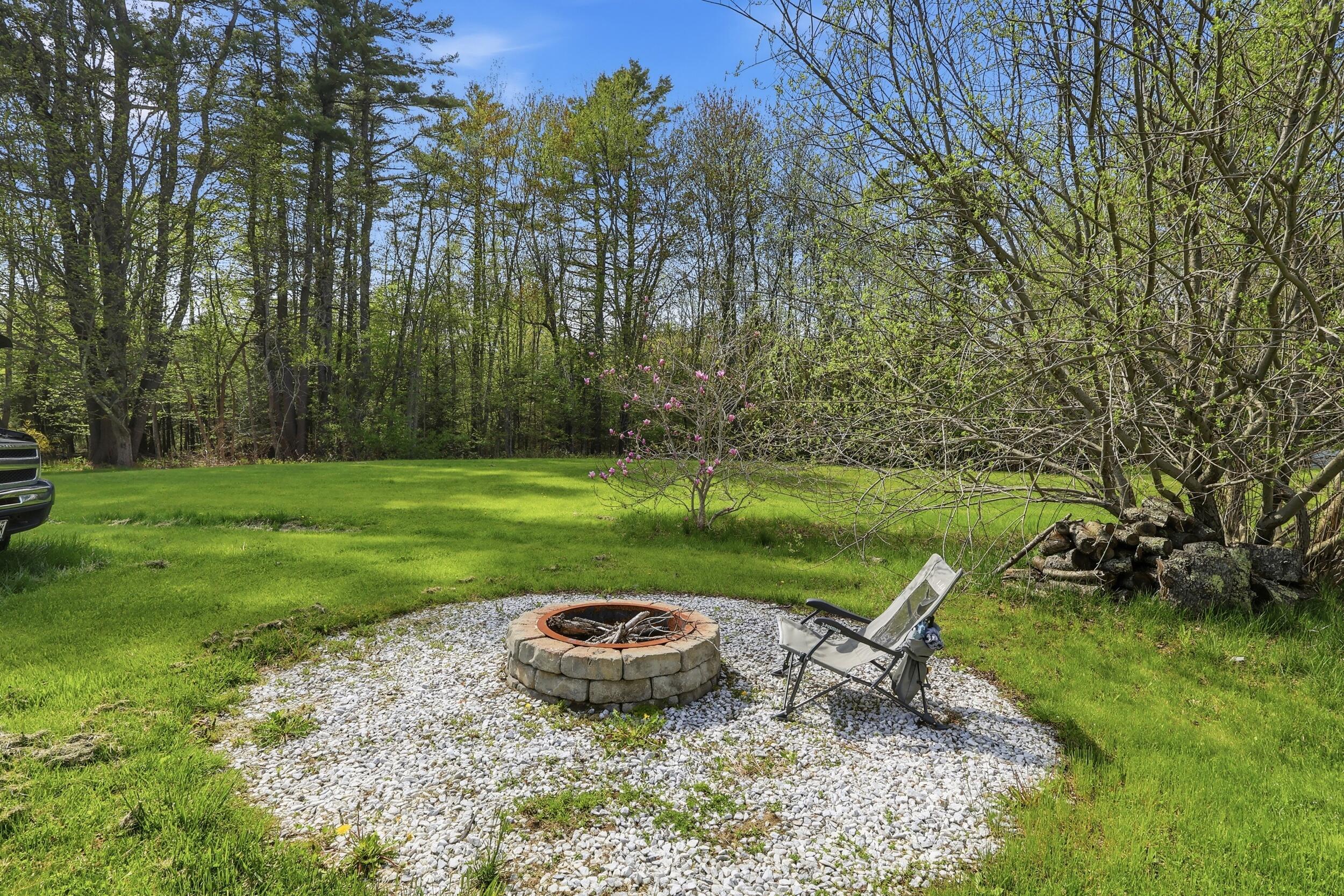 188 Middlesex Road Topsham ME 04086
