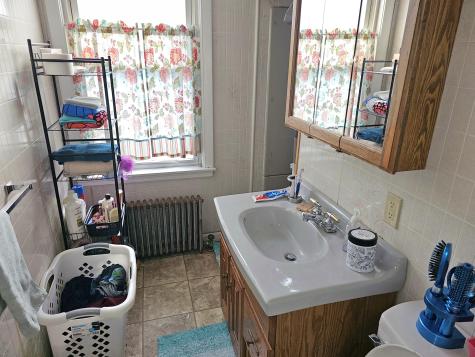 566 Sabattus Street Lewiston ME 04240