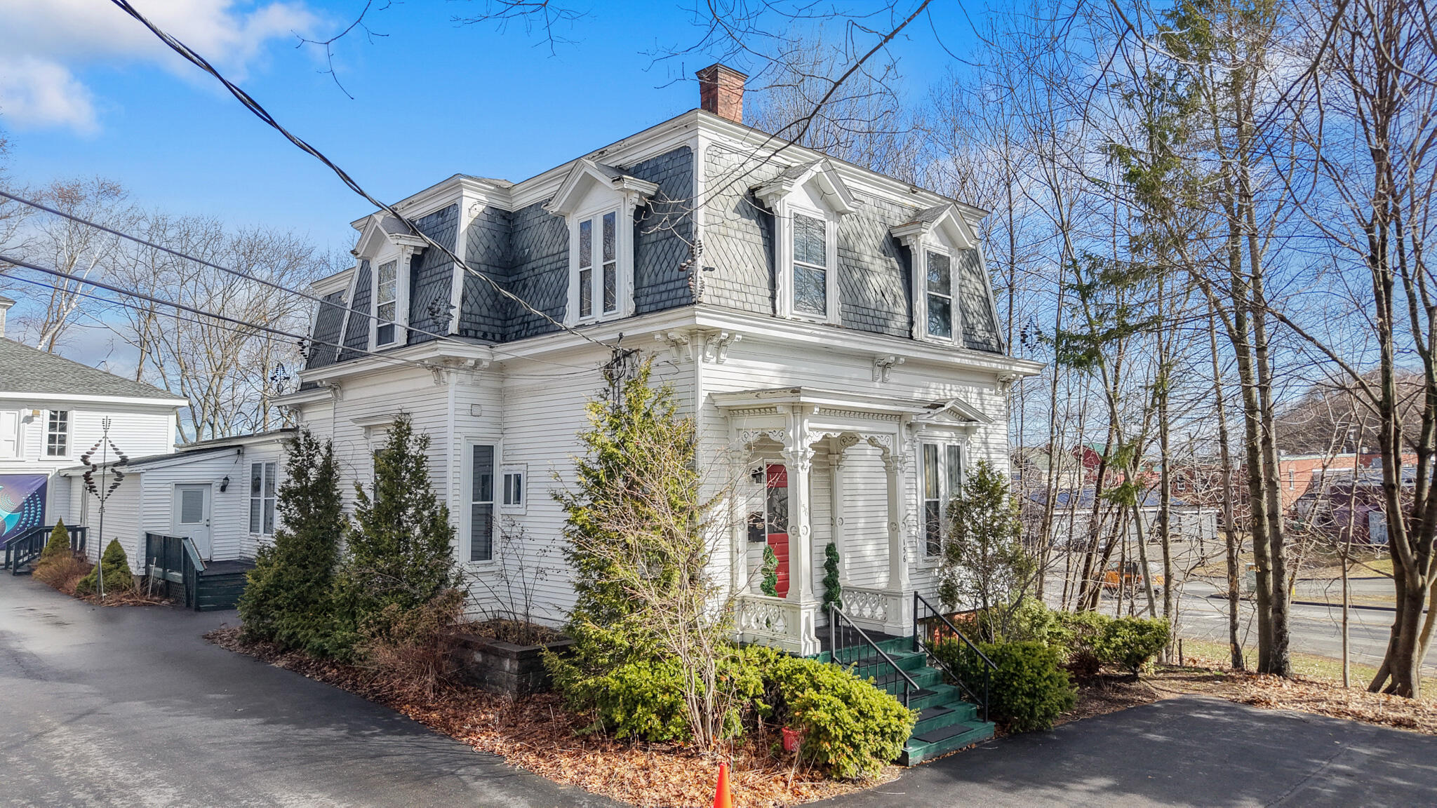156 N Main Street Brewer ME 04412