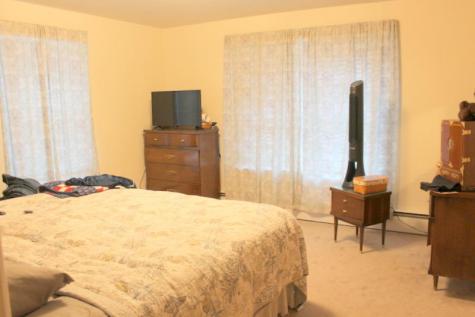 12 Brooks Avenue Lewiston ME 04240
