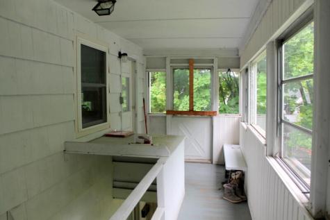 12 Brooks Avenue Lewiston ME 04240