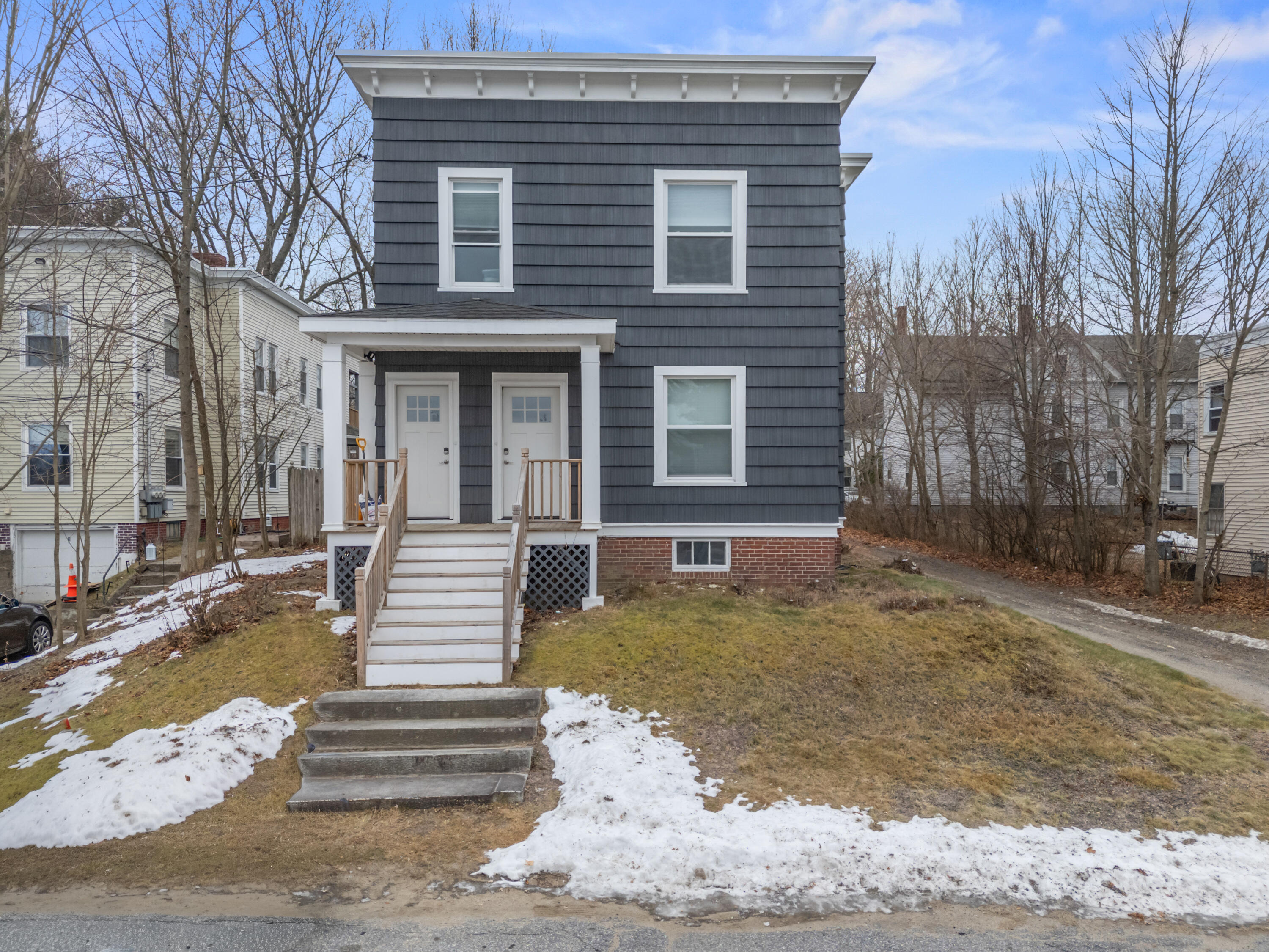 31 Burbank Street Lewiston ME 04240