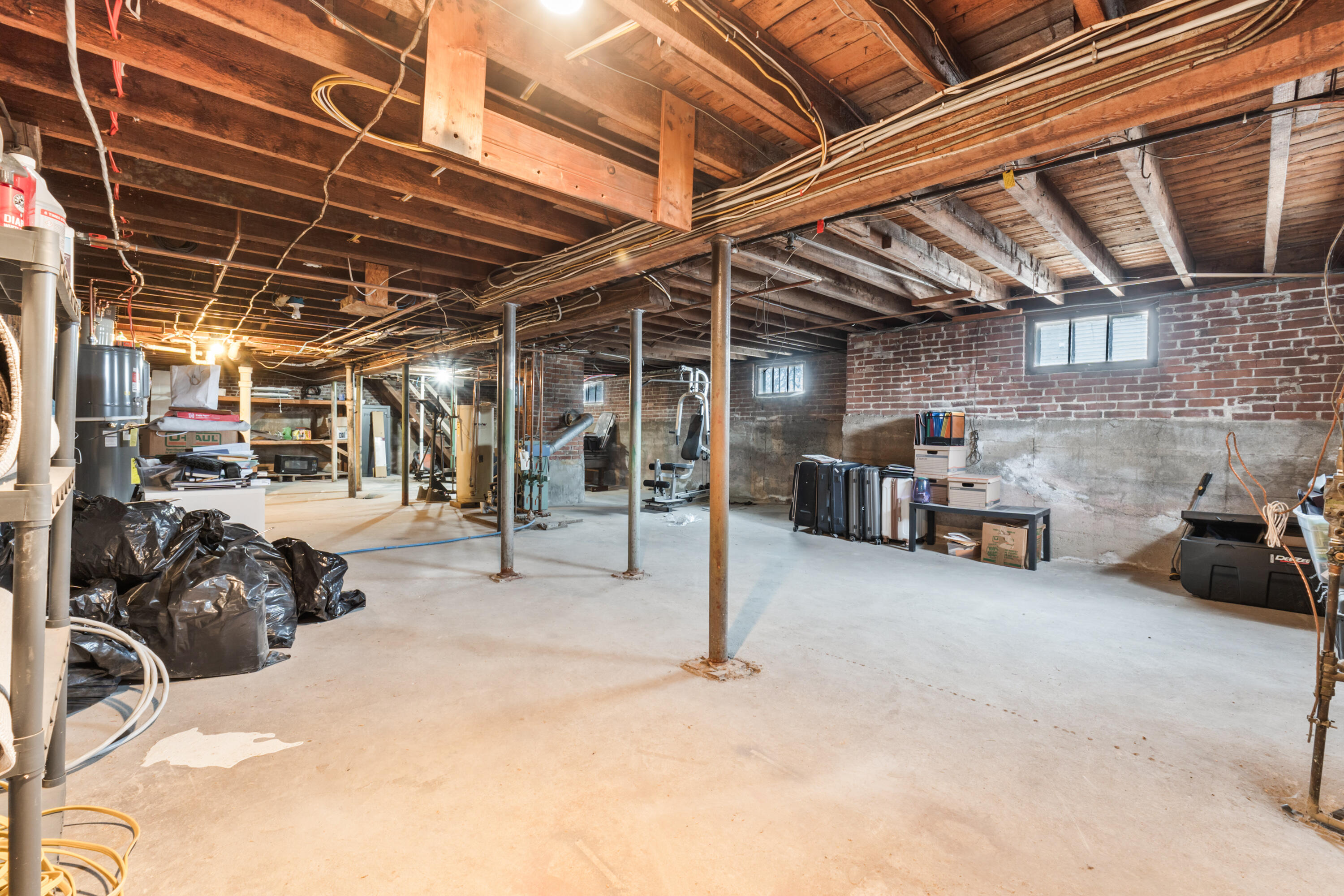 31 Burbank Street Lewiston ME 04240