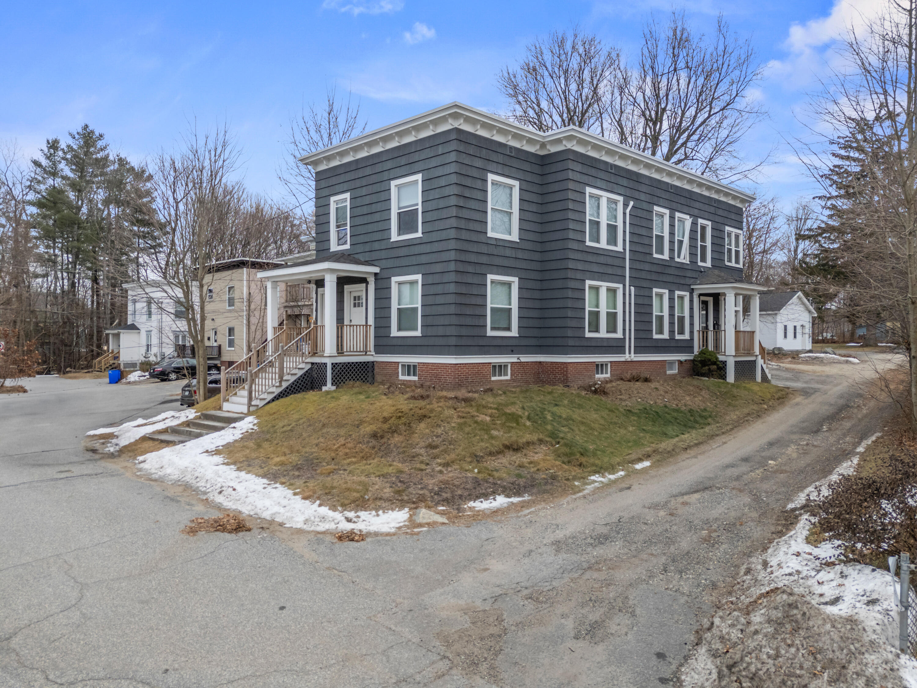 31 Burbank Street Lewiston ME 04240