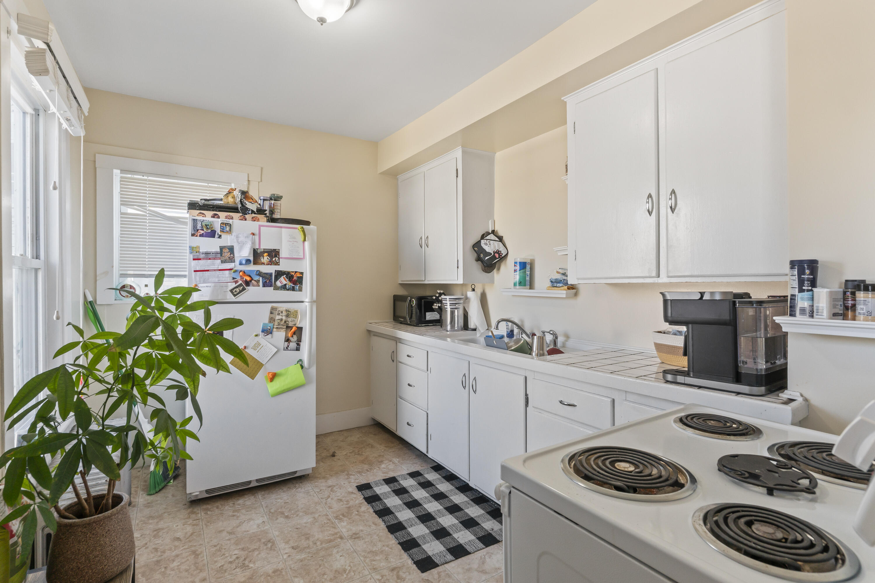 14 Swan Street Augusta ME 04330