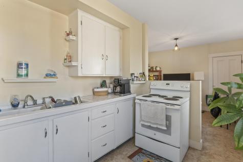 14 Swan Street Augusta ME 04330