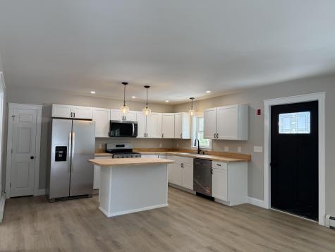 9 Raspberry Hill Road Mechanic Falls ME 04256