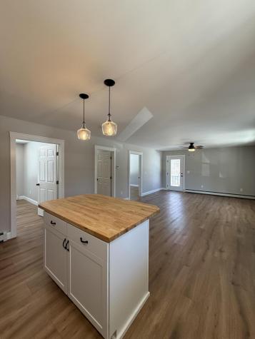 9 Raspberry Hill Road Mechanic Falls ME 04256