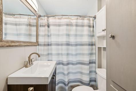 11 Elliott Avenue Lewiston ME 04240