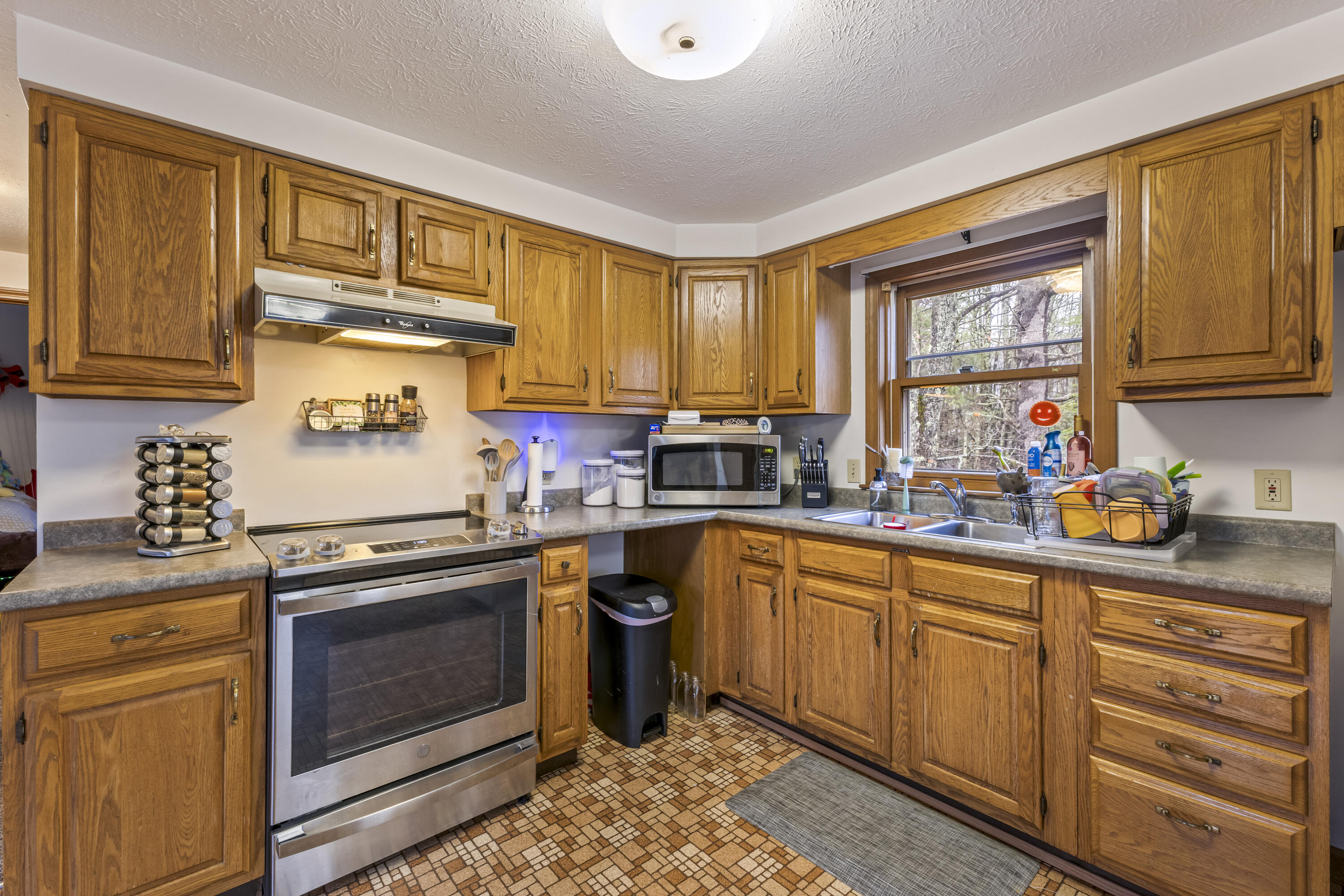 16 Pond View Road Old Orchard Beach ME 04064