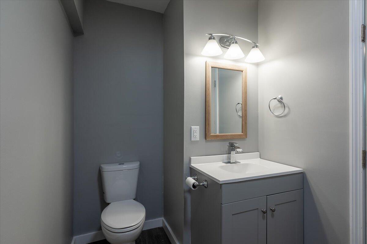 13 Liberty Road Washington ME 04574