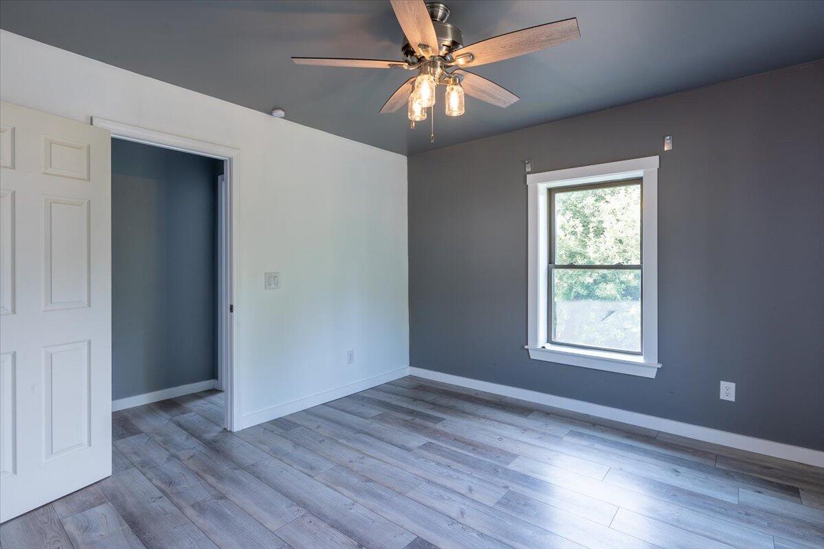13 Liberty Road Washington ME 04574