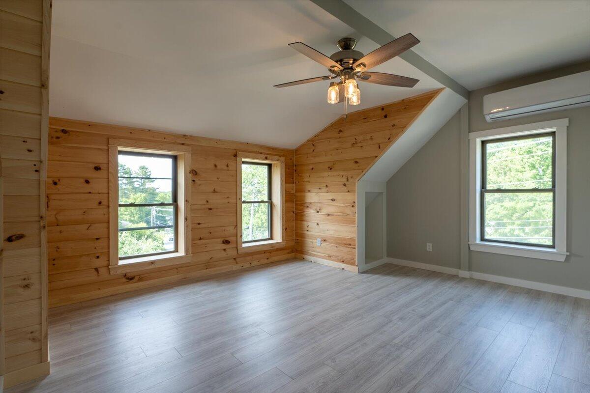 13 Liberty Road Washington ME 04574