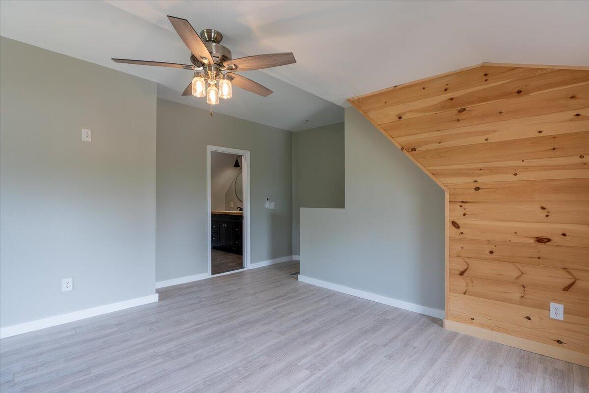 13 Liberty Road Washington ME 04574