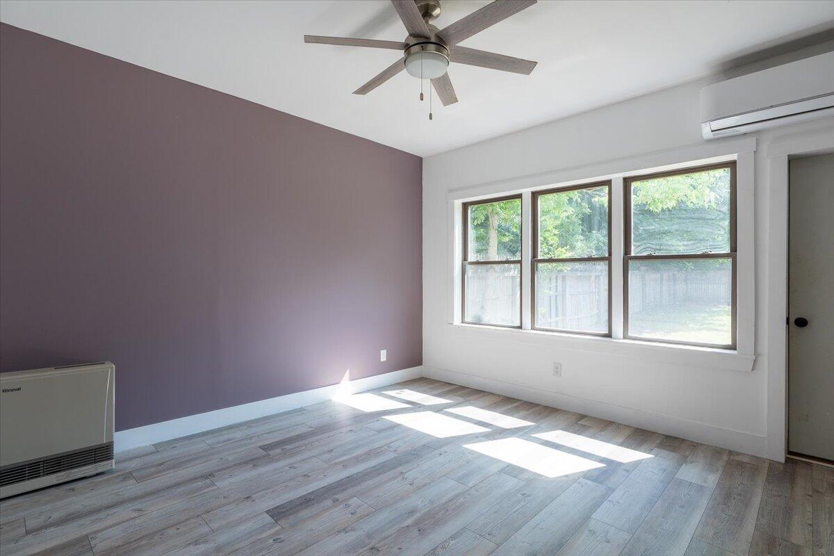 13 Liberty Road Washington ME 04574