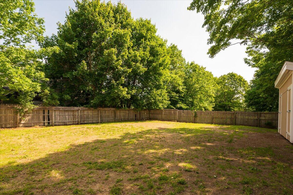 13 Liberty Road Washington ME 04574