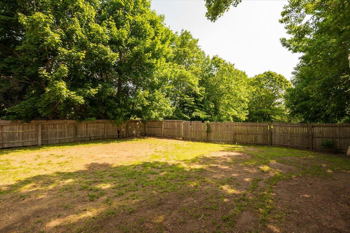 13 Liberty Road Washington ME 04574