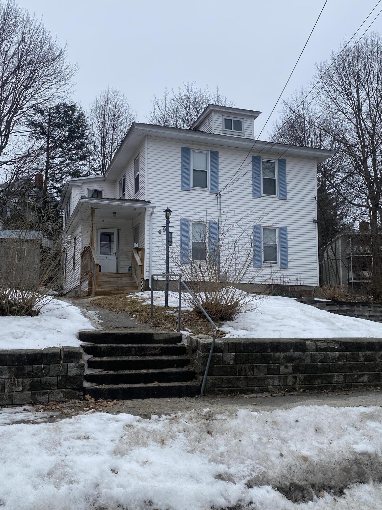 49 Newbury Street Auburn ME 04210