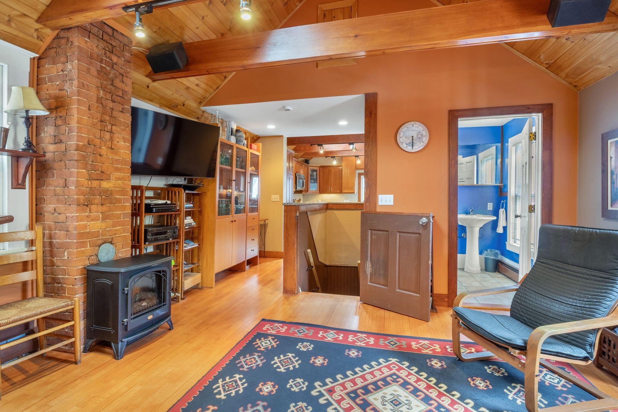 75 Carleton Street Portland ME 04102