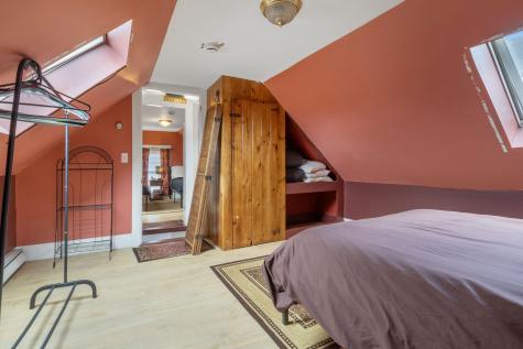 75 Carleton Street Portland ME 04102