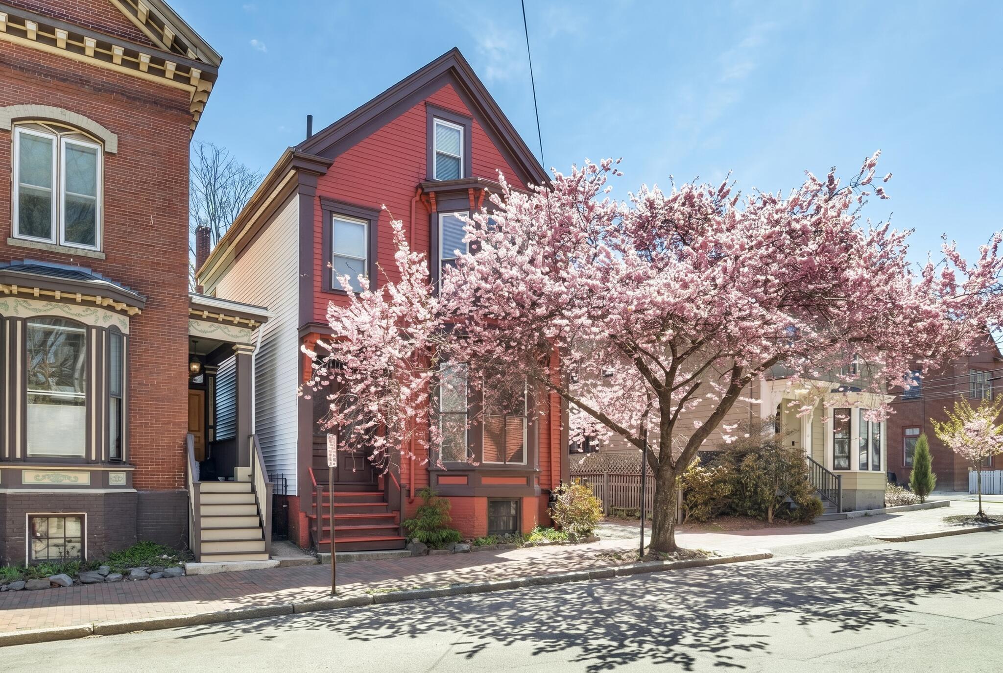 75 Carleton Street Portland ME 04102