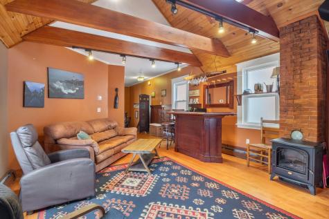 75 Carleton Street Portland ME 04102