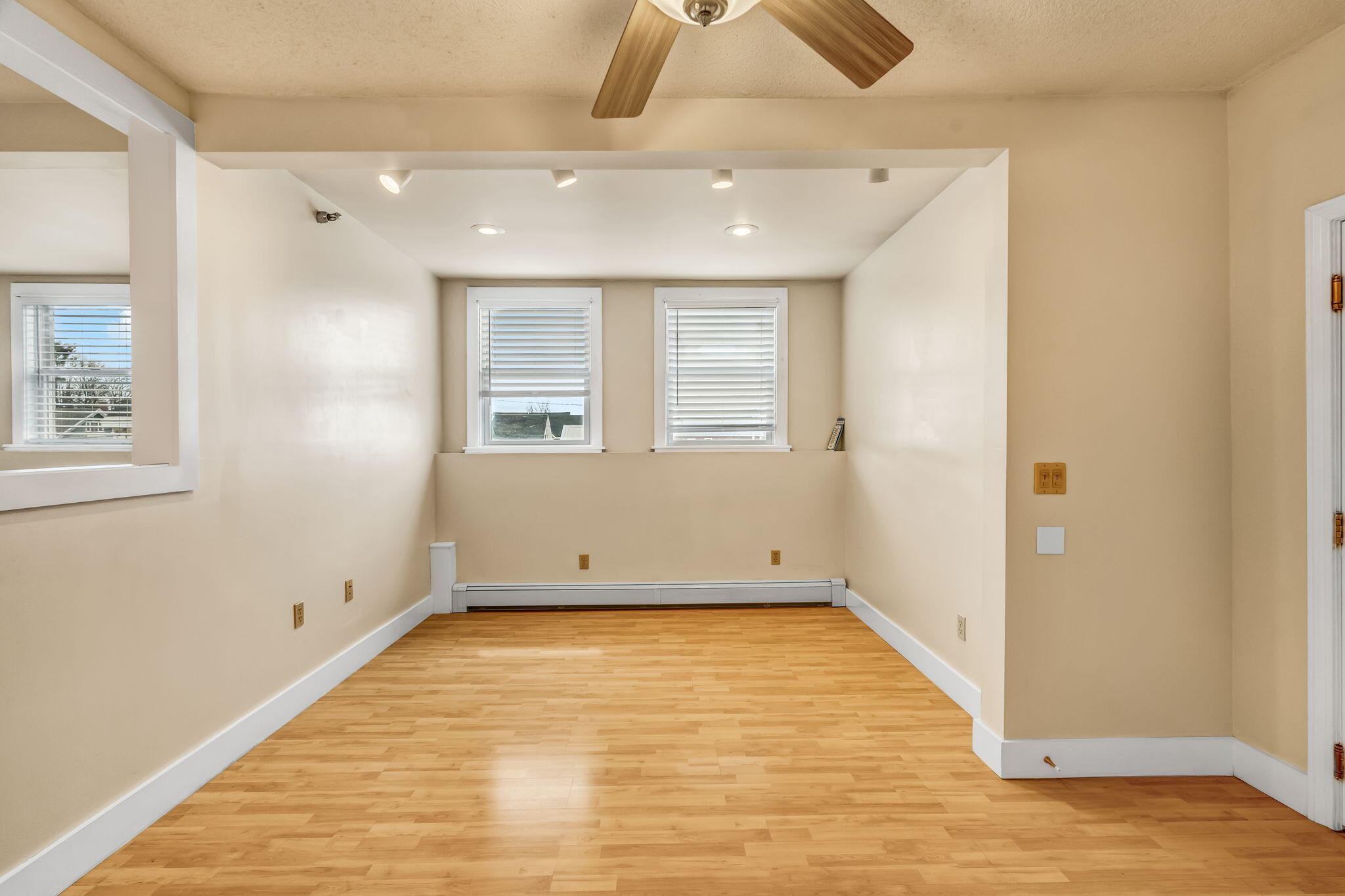 164 Madison Avenue Skowhegan ME 04976