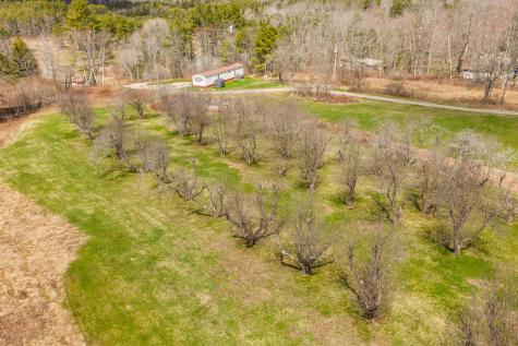 704 Gardiner Road Wiscasset ME 04578