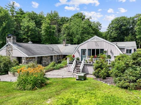 16 Davis Point Road Wayne ME 04284