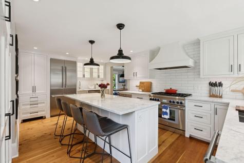 263 Foreside Road Falmouth ME 04105