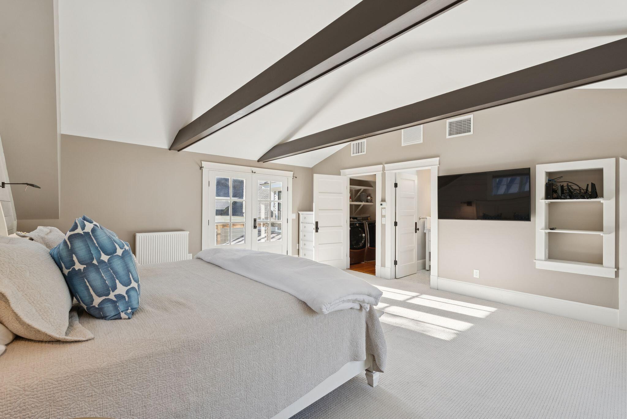 263 Foreside Road Falmouth ME 04105