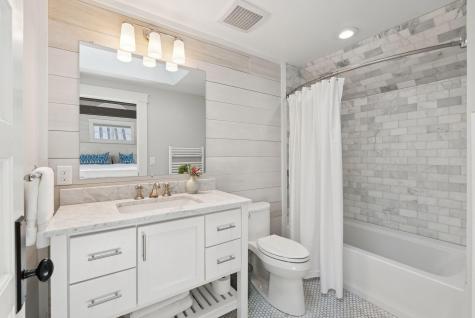 263 Foreside Road Falmouth ME 04105